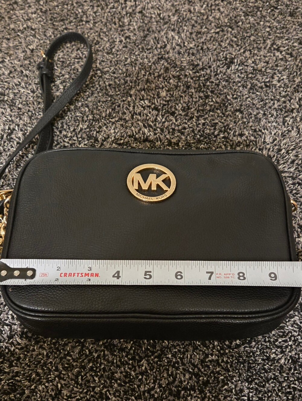 MICHAEL KORS Women's Fulton LG EW Crossbody Bag Purse Black Leather Gold MK Logo - Picture 11 of 12